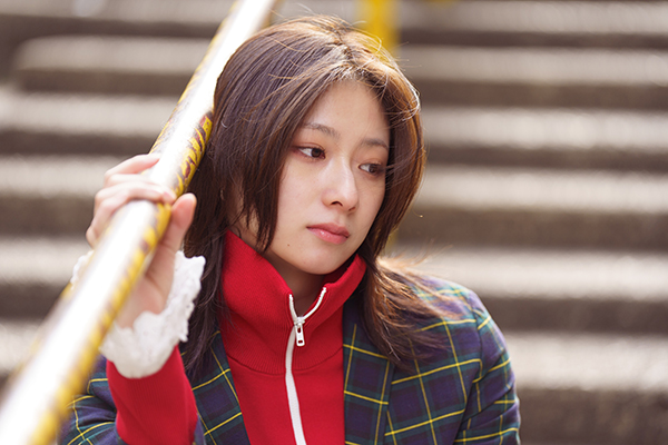 254. 安達葵紬(彼女のサーブ&レシーブ) wearing UNIQLO:C 254. 安達葵紬(彼女のサーブ&レシーブ) wearing UNIQLO:C