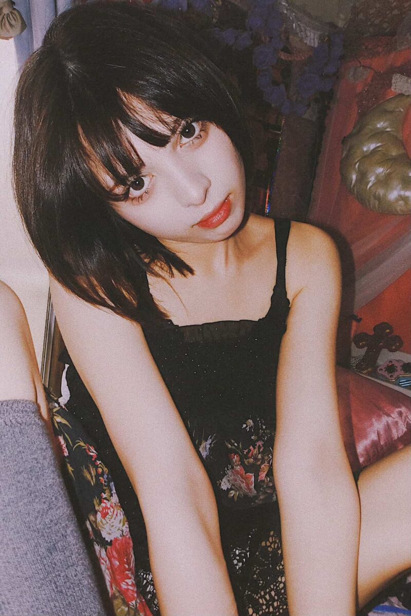 素二愛