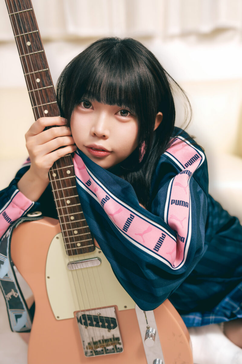 由莉子